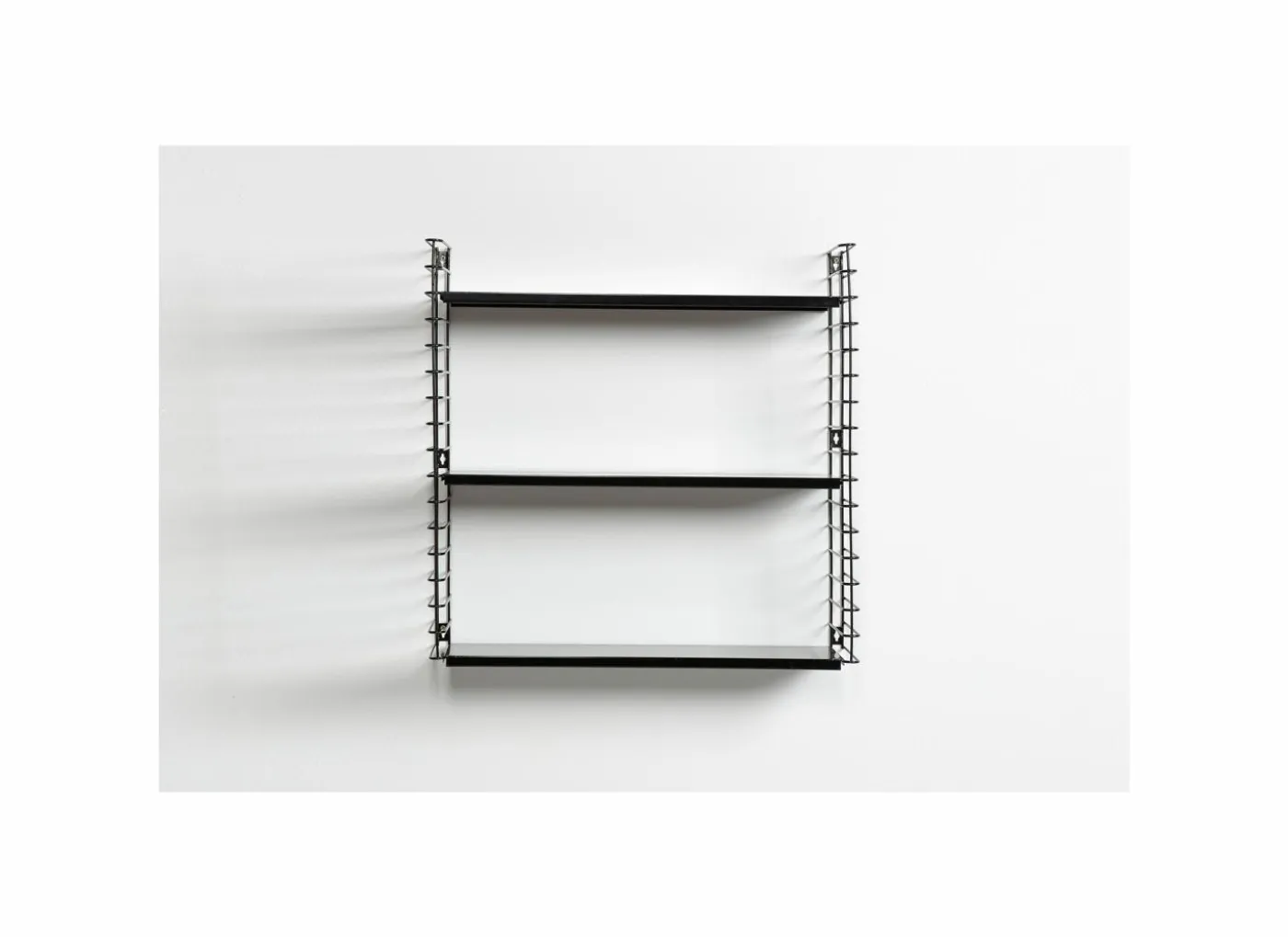 Wandrek Tomado 70x21x68cm - staal - zwart