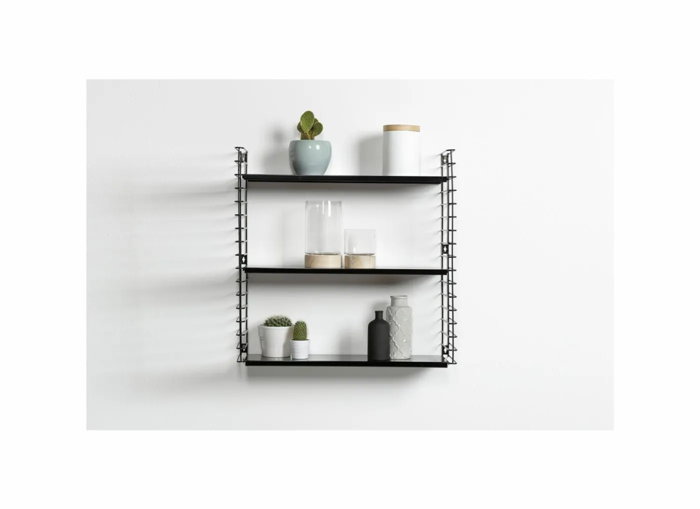 Wandrek Tomado 70x21x68cm - staal - zwart